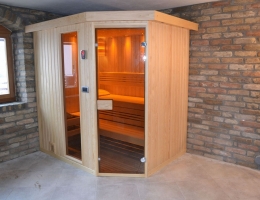 sauna angolare 200x200 con vetrata