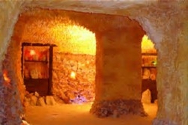 GROTTE DI SALE per Haloterapia-SUOMISAUNA
