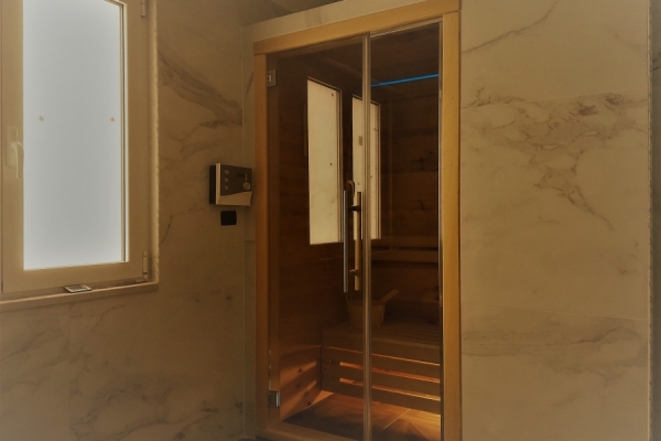 Vendita SAUNA FINLANDESE MINIMAL con marmo e Led- Scopri l'offerta