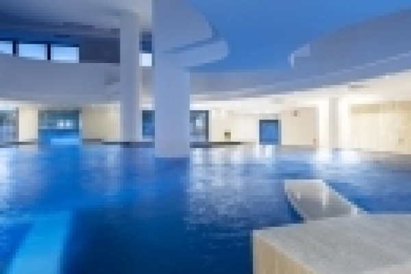 PIOGGIA E FREDDO? RISCALDIAMOCI IN UNA SPA ...magari in dolce compagnia...
