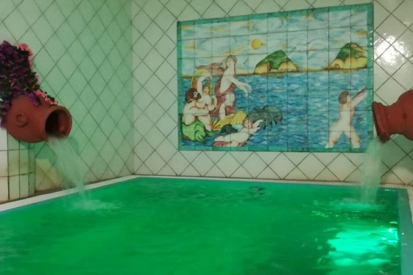 Piscine e Vasche Idromassaggio SU MISURA-Special Price SUOMISAUNA