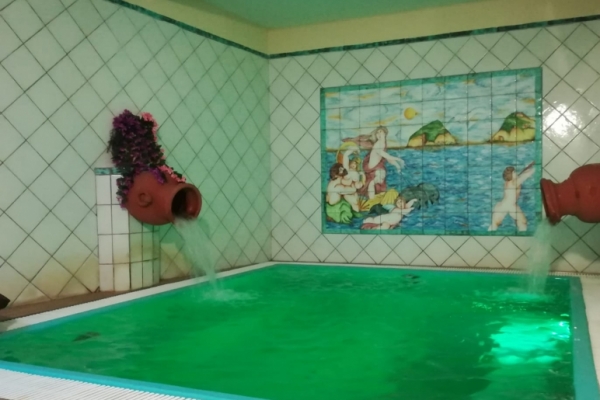 VASCHE IDROMASSAGGIO E PISCINE-Scopri l'offerta SUOMISAUNA
