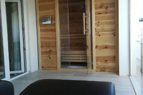 SAUNA&RELAX in black!! SUITE...B&B 