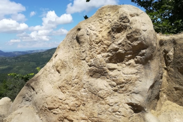 ROCCE ARTIFICIALI PER GIARDINI(gfrc)-offerta SUOMISAUNA