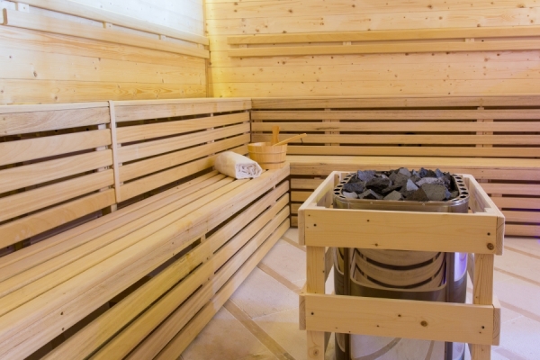 LA SAUNA PIU' GRANDE DEL SUD ITALIA -HOTEL AQUAMONTIS SPA- RIVISONDOLI (AQ)