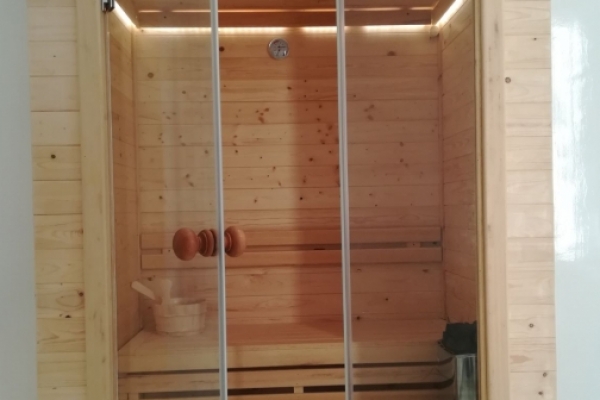 SAUNA PERSONALIZZATA / Soluzione da 2 a 6 posti