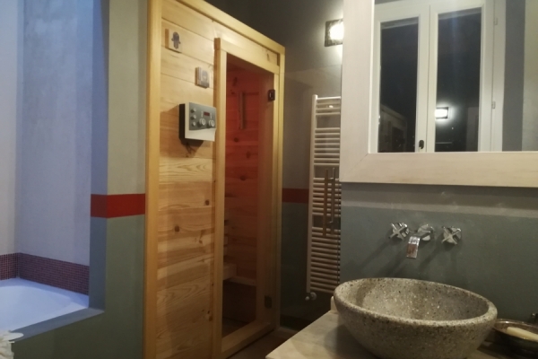 BIO SAUNA SU MISURA per il tuo bagno! Scopri l'offerta agosto/settembre 2021