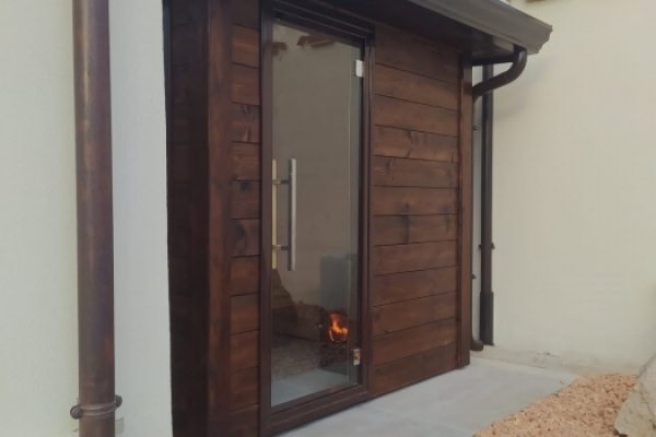 SAUNA CON STUFA A LEGNA by SUOMISAUNA- 
